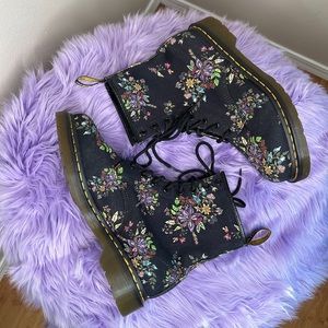 Dr. Martin Canvas Floral Combat Lace Up Boot 9